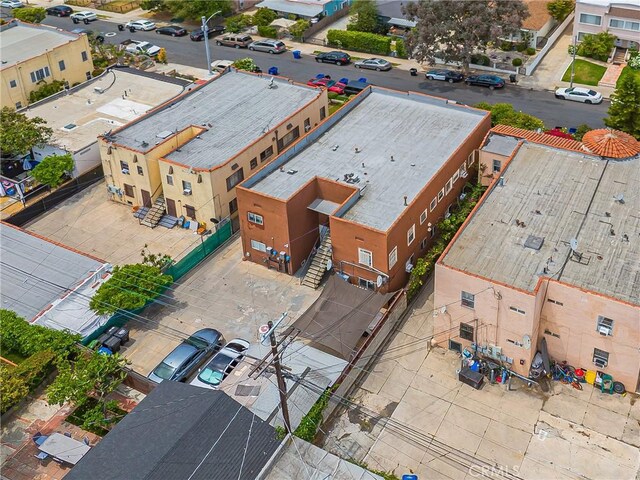 2006 S Harcourt Ave, Los Angeles, CA 90016 - drone / aerial view