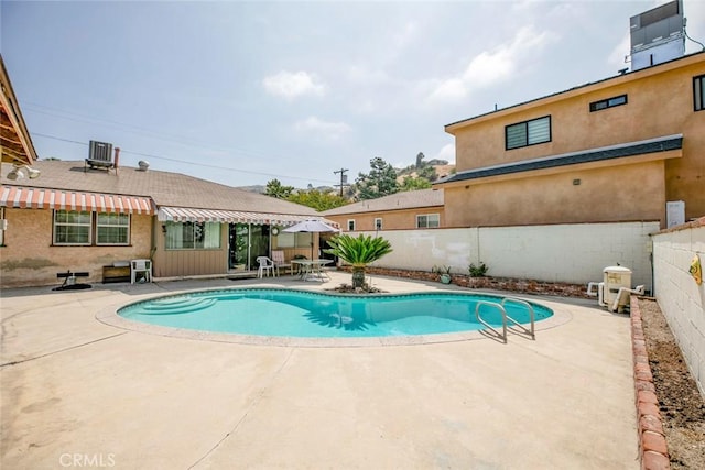 8321 Outland View Dr, Sun Valley, CA 91352 - photo 34