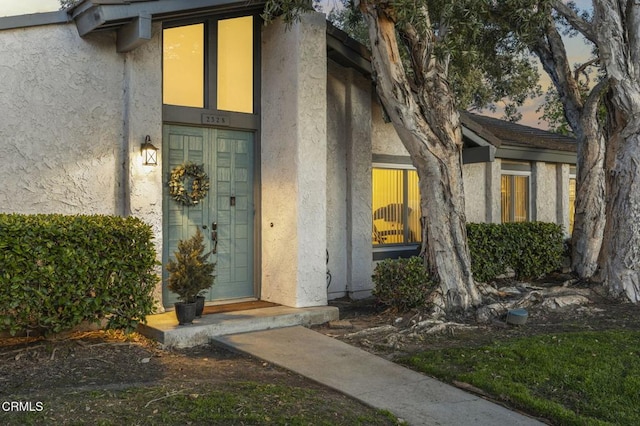 2328 N H St, Oxnard, CA 93036 - doorway to property with stucco siding