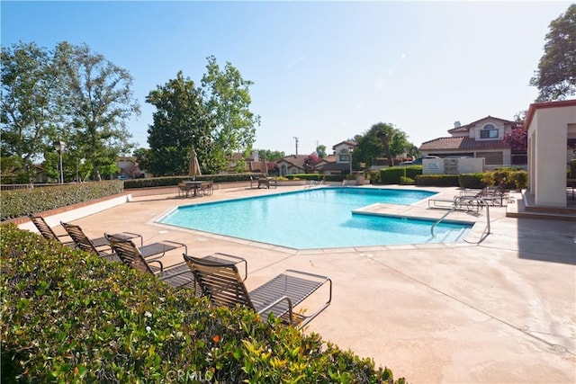 890 El Mirador, Upland, CA 91784 - community pool featuring a patio area