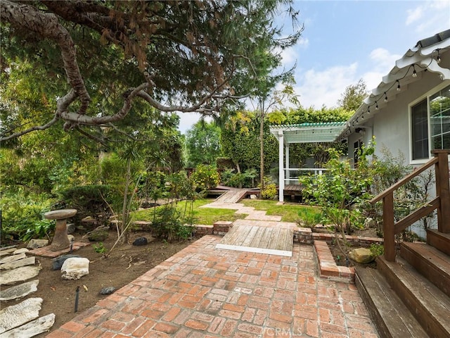 1715 W Santa Cruz St, San Pedro, CA 90732 - view of yard with a patio