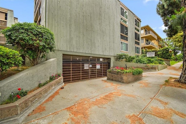 12113 Beverly Blvd Unit A, Whittier, CA 90601 - view of apartment building / complex with driveway
