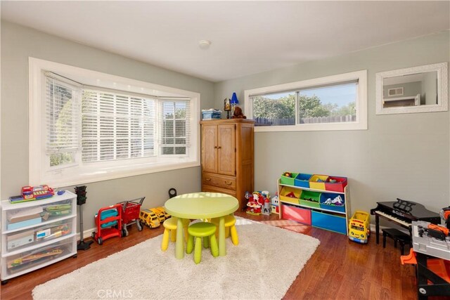 2952 Pemba Dr, Costa Mesa, CA 92626 - recreation room featuring wood finished floors