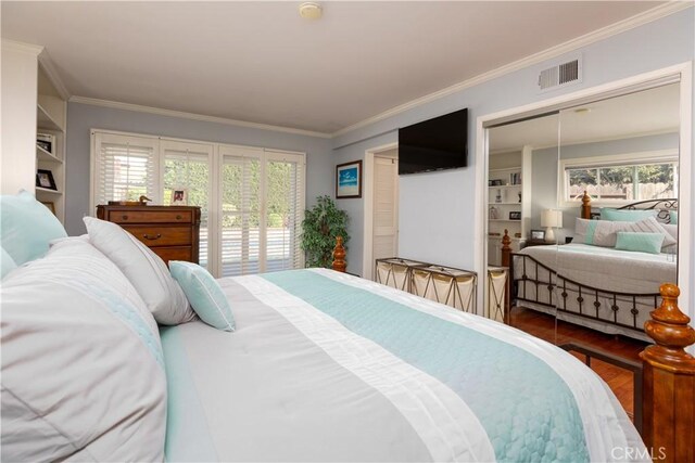 2952 Pemba Dr, Costa Mesa, CA 92626 - bedroom with wood finished floors, ornamental molding, and a closet