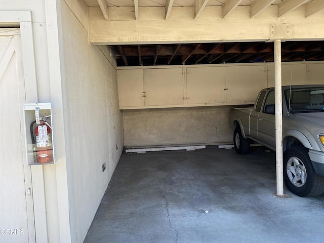 3407 Rexford St, Ventura, CA 93003 - view of garage