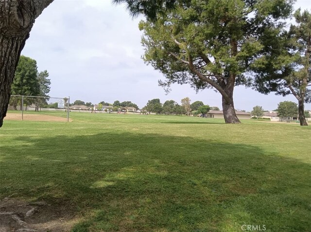 18 Goldenbush, Irvine, CA 92604 - view of community with a lawn