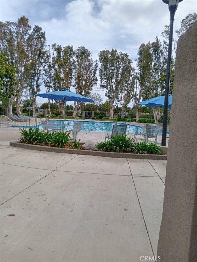 18 Goldenbush, Irvine, CA 92604 - view of community pool
