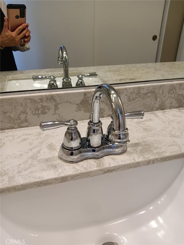 18 Goldenbush, Irvine, CA 92604 - bathroom view of vanity