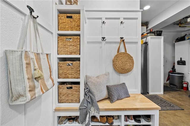 22011 Iron Horse Pl, Saugus, CA 91390 - mudroom featuring concrete floors