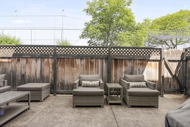 11372 Via Rancho San Diego Unit B, El Cajon, CA 92019 - fenced backyard with a patio area