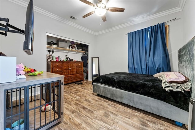 4803 Hawk Ridge Ave, Fontana, CA 92336 - bedroom featuring ornamental molding, wood finished floors, and a ceiling fan