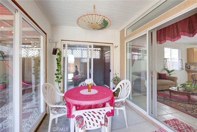 932 Provance Ave, Santa Maria, CA 93458 - sunroom featuring tile patterned floors