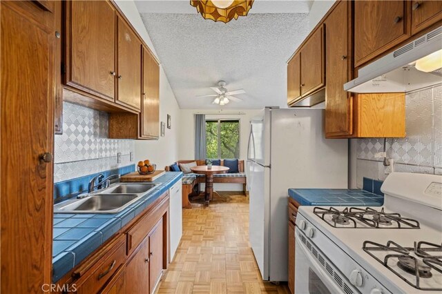 7439 Woodman Ave Unit 35, Van Nuys, CA 91405 - photo 7