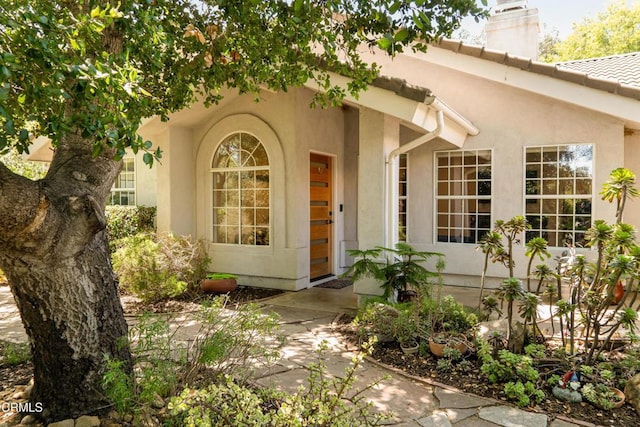 12841 Tree Ranch Rd, Ojai, CA 93023 - entrance to property with a chimney and stucco siding