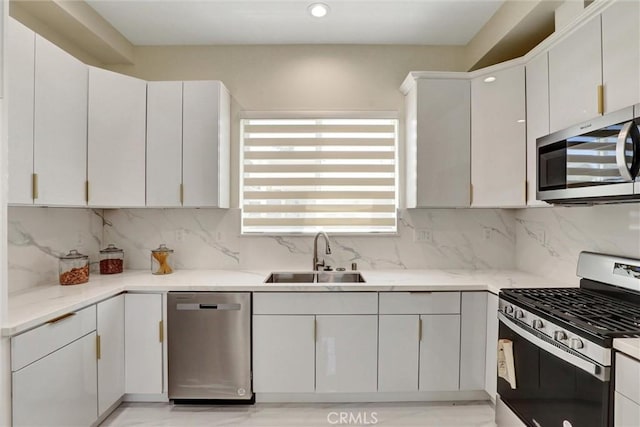 19002 Delaware St, Huntington Beach, CA 92648 - photo 42