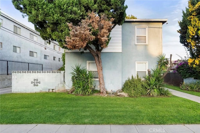 1608 Grismer Ave, Burbank, CA 91504 - view of property exterior with stucco siding