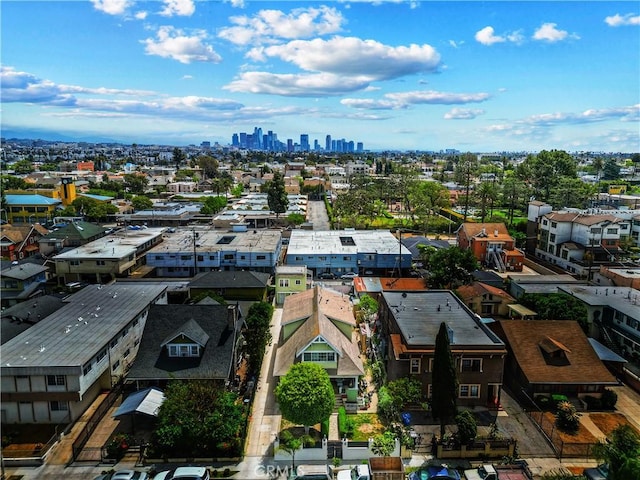 1522 2nd Ave, Los Angeles, CA 90019 - view of urban area featuring nearby suburban area