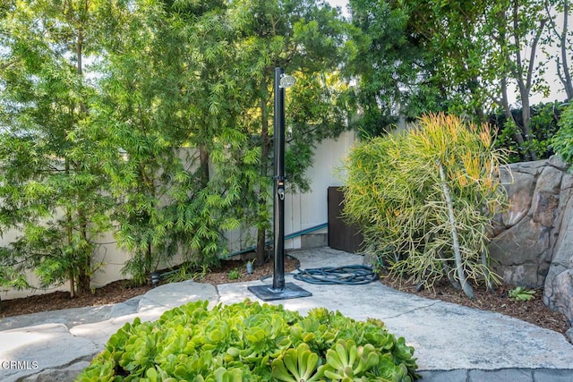 2320 Mountain Ave, La Crescenta, CA 91214 - view of entrance to property