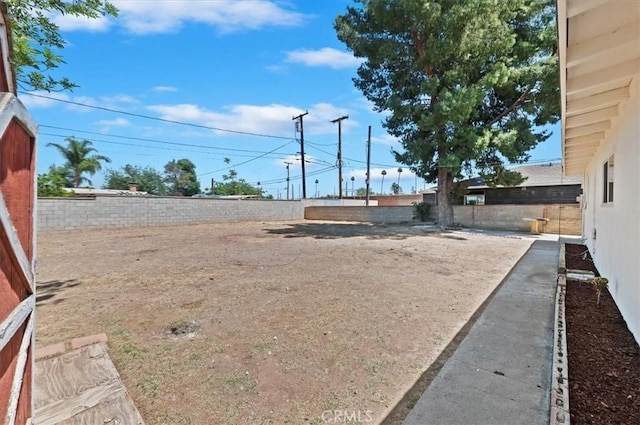 view of fenced backyard