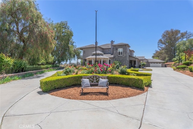 38855 Bella Vista Rd, Temecula, CA 92592 - view of front of property with a gazebo