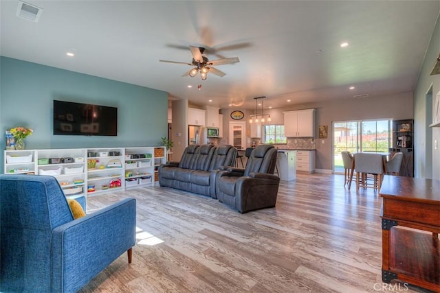 5981 Kibler Rd, Paradise, CA 95969 - living area featuring light wood-style floors, a ceiling fan, and recessed lighting