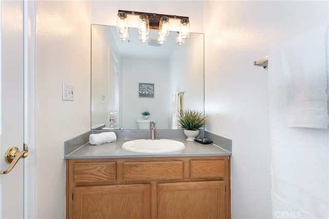 18 Fano St Unit 2, Arcadia, CA 91006 - bathroom with vanity and a chandelier