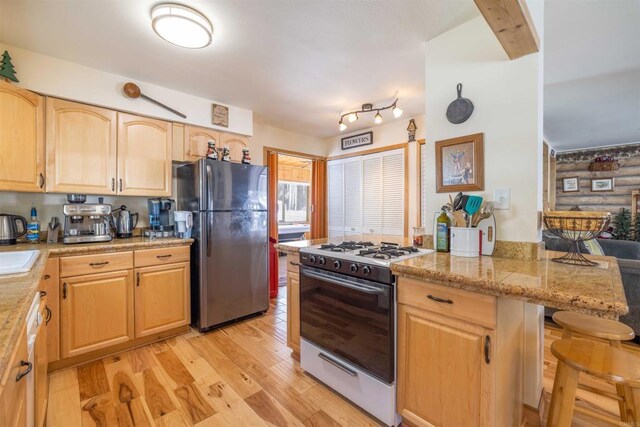 379 Wren Dr, Big Bear Lake, CA 92315 - photo 15