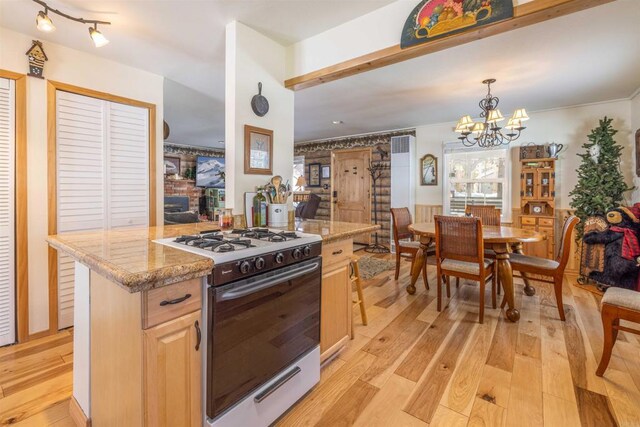 379 Wren Dr, Big Bear Lake, CA 92315 - photo 14
