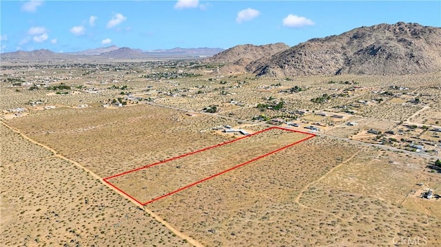 24625 Cahuilla Rd, Apple Valley, CA 92307 - photo 5