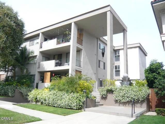 1810 Ramona Ave Unit 15, South Pasadena, CA 91030 - view of apartment building / complex