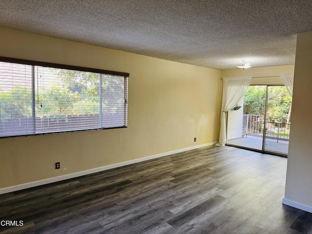 1810 Ramona Ave Unit 15, South Pasadena, CA 91030 - unfurnished room with dark wood-type flooring and a textured ceiling