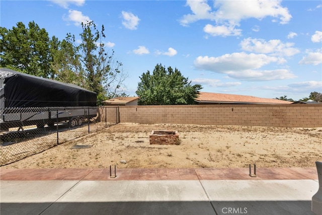 1021 Cambridge Ct, Lancaster, CA 93535 - view of fenced backyard