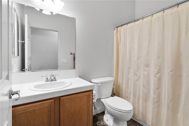 16702 Hastings Pl, Victorville, CA 92395 - full bath featuring toilet, vanity, and a textured wall