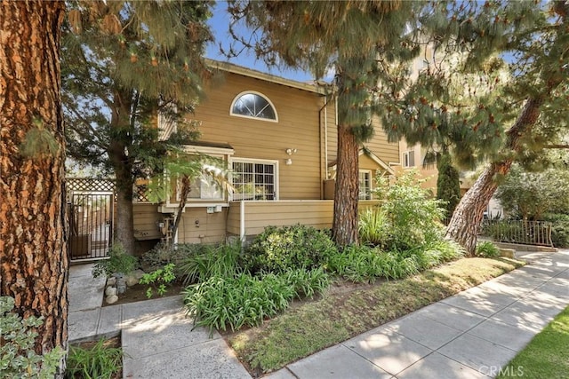 2474 S Centinela Ave Unit 4, Los Angeles, CA 90064 - view of front of home