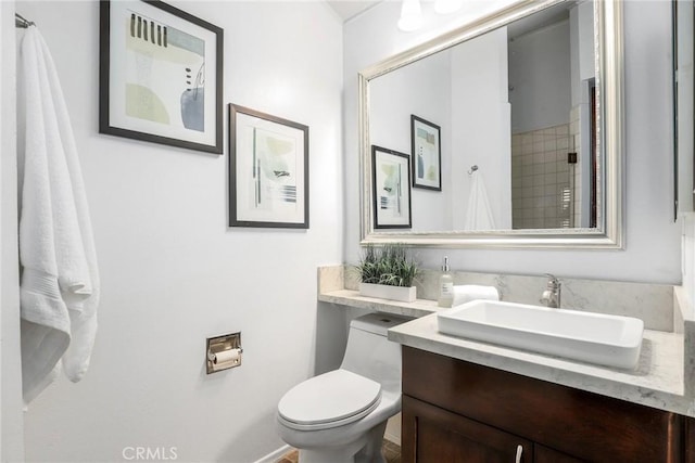 2474 S Centinela Ave Unit 4, Los Angeles, CA 90064 - bathroom featuring toilet, vanity, and a shower