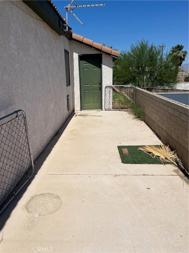 525 S L St, Needles, CA 92363 - view of patio