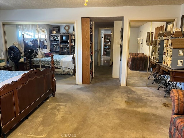 525 S L St, Needles, CA 92363 - bedroom featuring light carpet, a closet, and a textured ceiling