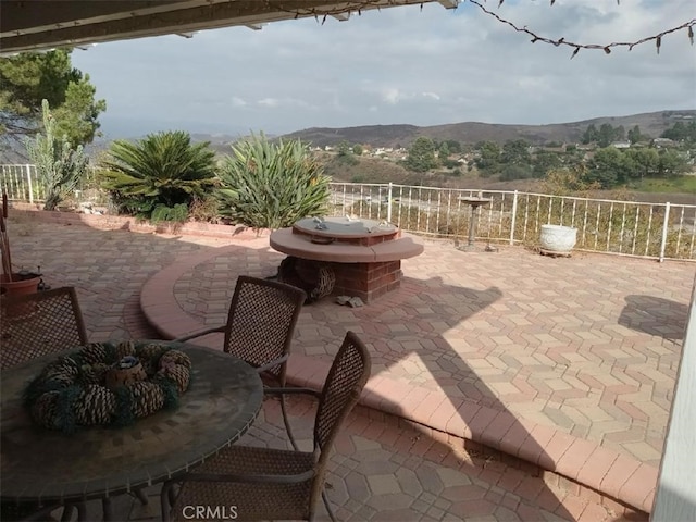 1681 Calle De Oro, Thousand Oaks, CA 91360 - view of patio / terrace featuring a mountain view