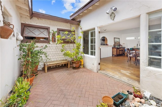 317 Walnut St, Costa Mesa, CA 92627 - view of patio