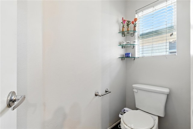 25323 Bayside Pl, Harbor City, CA 90710 - bathroom with toilet