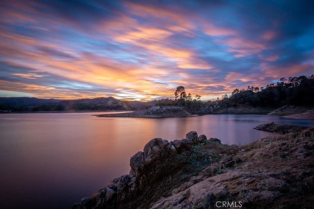 2303 Ridge Rider Rd, Bradley, CA 93426 - water view
