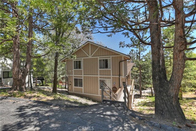 27559 N Bay, Lake Arrowhead, CA 92352 - view of front of property