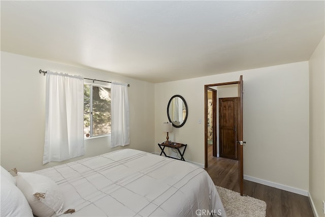 27559 N Bay, Lake Arrowhead, CA 92352 - bedroom featuring wood finished floors and baseboards
