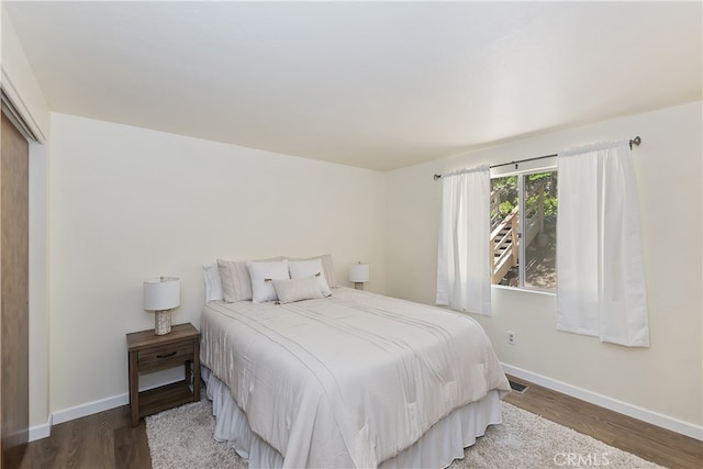 27559 N Bay, Lake Arrowhead, CA 92352 - bedroom featuring wood finished floors and baseboards
