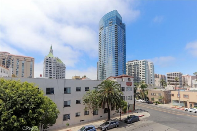 801 E 1st St Unit 17, Long Beach, CA 90802 - city view
