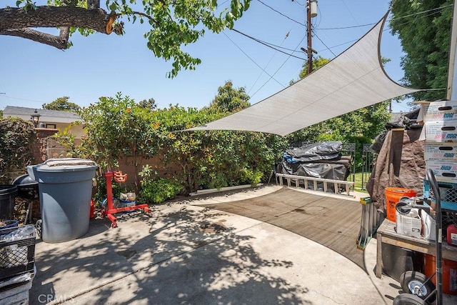 577 S Albertson Ave, Covina, CA 91723 - view of patio featuring a deck