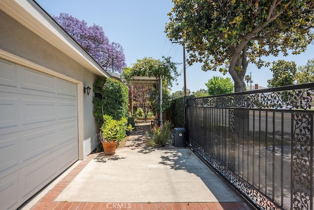 577 S Albertson Ave, Covina, CA 91723 - view of patio with a garage