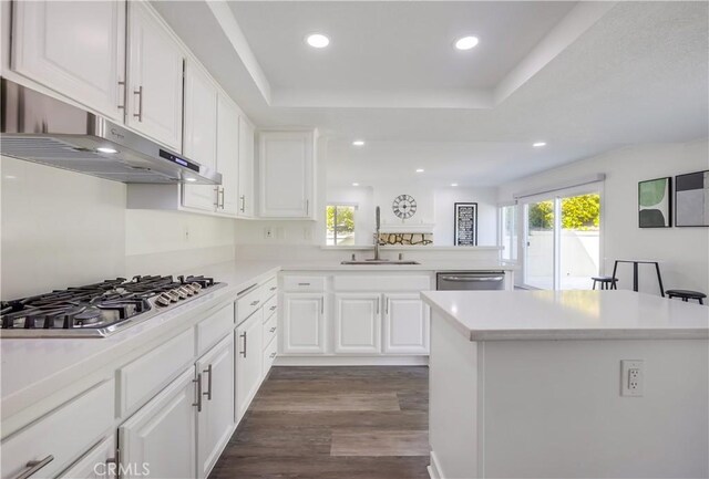 19416 Shadow Oak Dr, Lake Forest, CA 92679 - photo 7