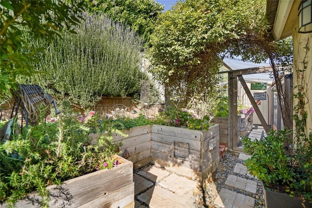 6617 Oak Forest Dr, Oak Park, CA 91377 - view of patio