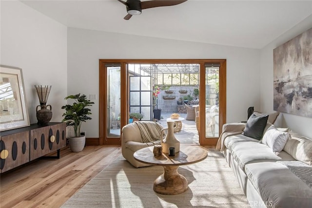 929 Lake St, Venice, CA 90291 - living room with lofted ceiling, light wood finished floors, and a ceiling fan